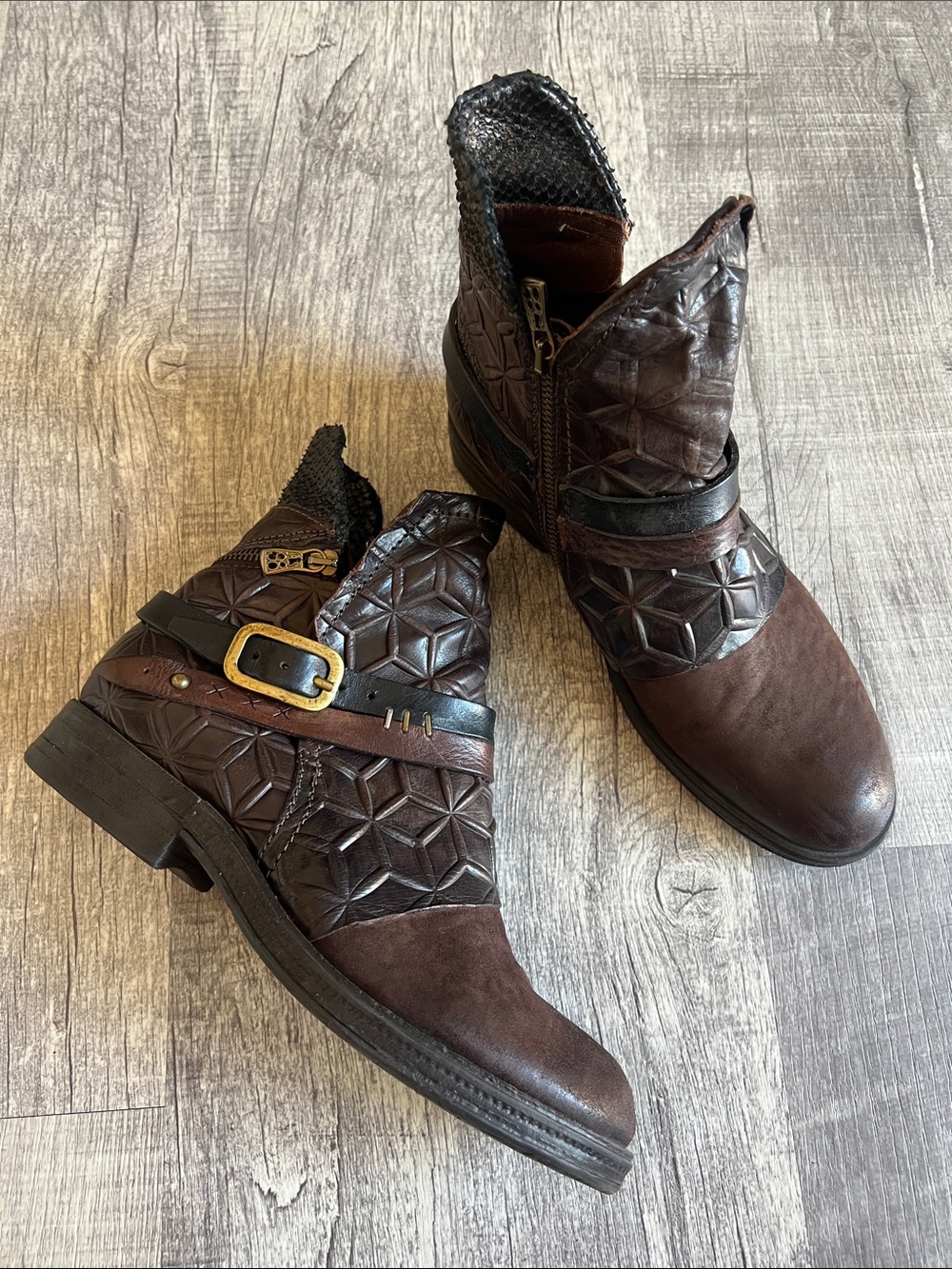 A.S.98 Isha Women’s Size 40 Brown Quilted Leather Chukka Boots with Buckle